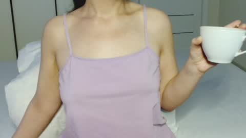 eelena4kiss online show from 06/10/26, 10:58