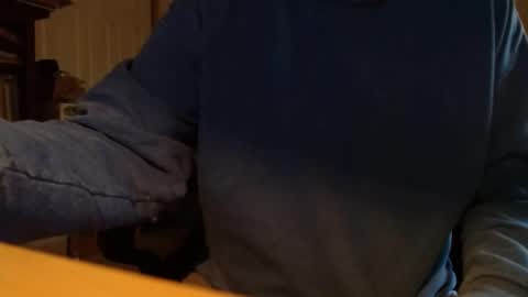 eeyoreeeyore online show from 11/02/25, 12:07