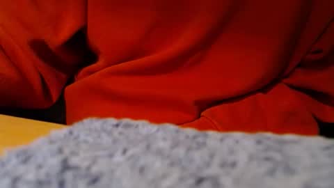 eeyoreeeyore online show from 11/12/25, 12:44