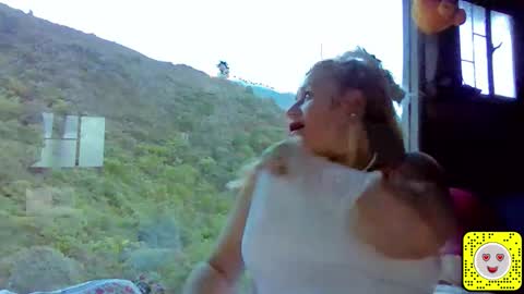 Snapshot of effata chatting on 11/08/25, 10:41 effata online show from 11/08/25, 10:41