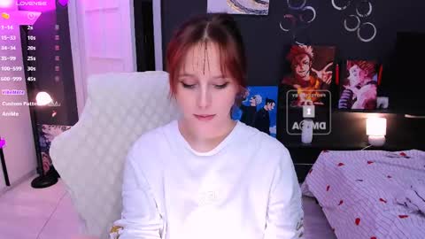 Snapshot of effie_lee chatting on 05/14/26, 12:39 Effie online show from 05/14/26, 12:39