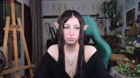 effiemeowley online show from 04/23/26, 09:41