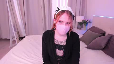 Snapshot of effiemur chatting on 09/29/25, 10:20 Effie Mur online show from 09/29/25, 10:20