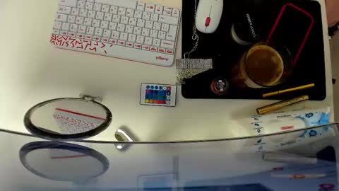 Snapshot of effiemur chatting on 03/03/26, 09:10 Effie Mur online show from 03/03/26, 09:10