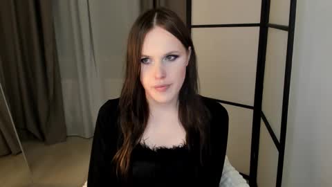 Effie Mur online show from 03/12/26, 08:59