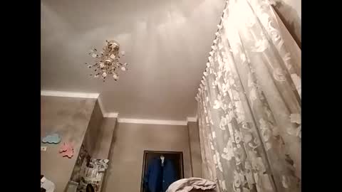 Effy online show from 12/10/24, 01:22