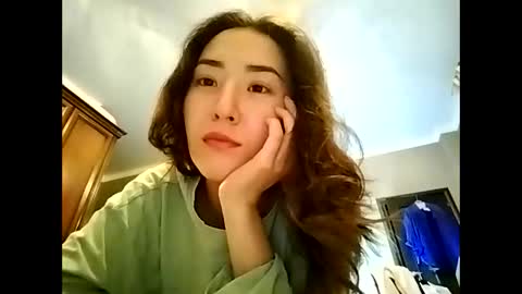 Effy online show from 01/22/25, 03:51