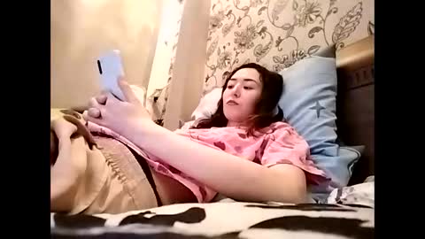 Effy online show from 11/27/25, 02:52