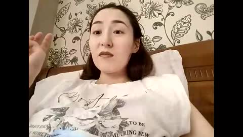 Effy online show from 02/26/26, 10:25