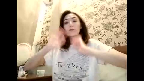 Snapshot of effy007 chatting on 05/14/26, 06:26 Effy online show from 05/14/26, 06:26