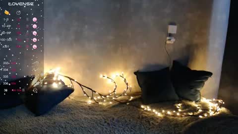 Snapshot of effy_gray chatting on 02/11/25, 07:54 Anna online show from 02/11/25, 07:54