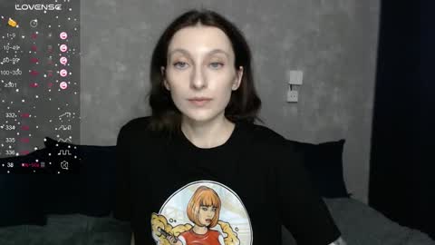 Snapshot of effy_gray chatting on 03/08/25, 11:58 Anna online show from 03/08/25, 11:58