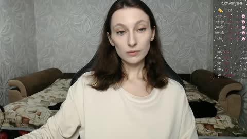 Snapshot of effy_gray chatting on 05/14/26, 07:53 Anna online show from 05/14/26, 07:53