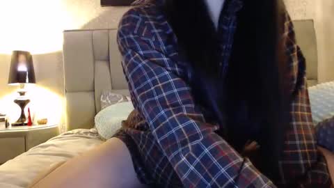 Effy online show from 01/08/26, 03:58