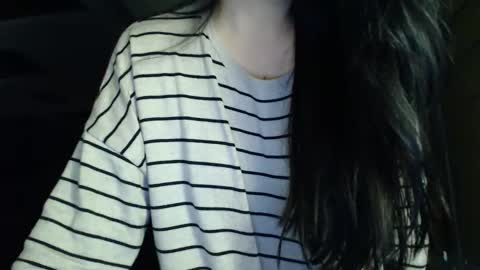 Effy online show from 04/16/26, 08:53