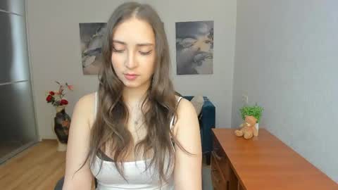 Effy Royse online show from 04/17/26, 05:43