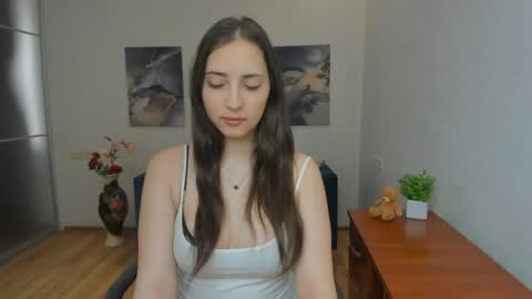 Snapshot of effy_royse chatting on 05/03/26, 05:35 Effy Royse online show from 05/03/26, 05:35