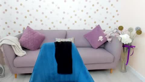 Effy online show from 02/20/25, 07:01