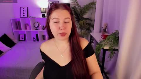 Effy online show from 11/01/25, 01:35