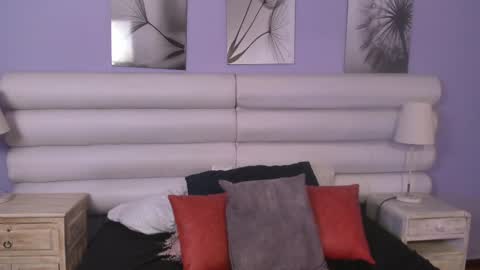    online show from 03/03/25, 03:09