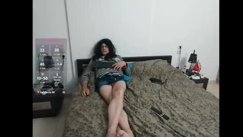 efi_crossou online show from 11/09/25, 02:26