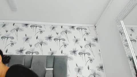 Valery online show from 10/11/25, 01:53