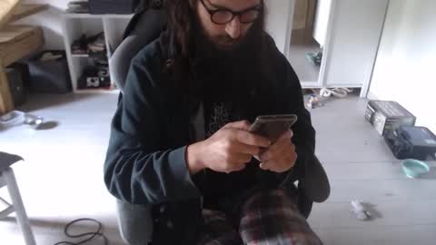 eighthundredeightyeight online show from 04/21/26, 10:10