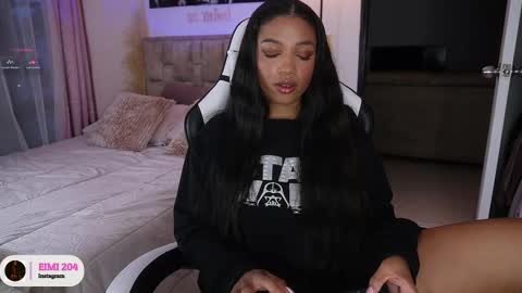 eimi   online show from 02/18/25, 11:19