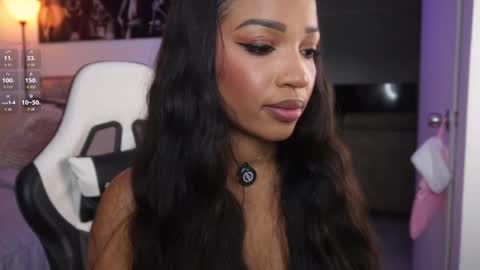 eimi   online show from 11/22/25, 10:20