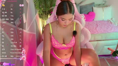 eimy__2 online show from 04/10/26, 05:01