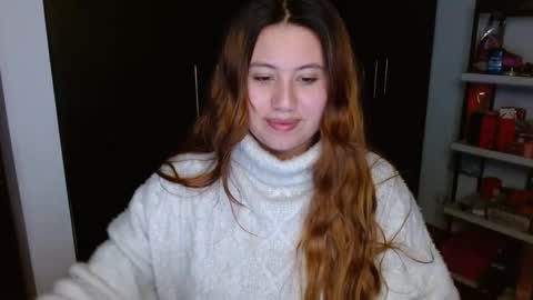 Snapshot of eimy_collin chatting on 12/02/24, 04:42 EIMY MODEL INDEPENDENT online show from 12/02/24, 04:42