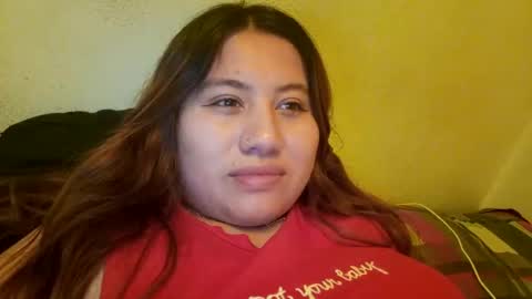 Snapshot of eimy_collin chatting on 12/17/24, 04:11 EIMY MODEL INDEPENDENT online show from 12/17/24, 04:11