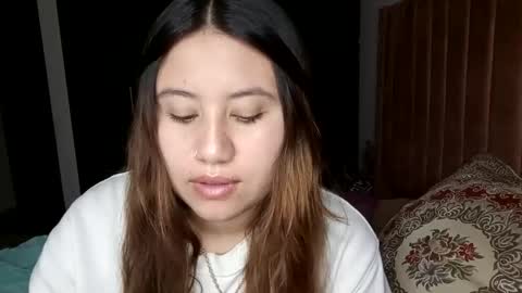 Snapshot of eimy_collin chatting on 01/24/25, 03:22 EIMY MODEL INDEPENDENT online show from 01/24/25, 03:22