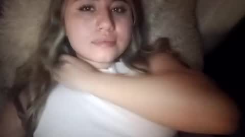 EIMY   MODEL INDEPENDENT online show from 02/20/26, 06:19