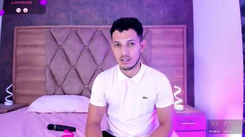 YG COUPLE online show from 01/06/26, 08:23