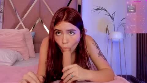 eimyaniston cute online show from 12/13/24, 02:49