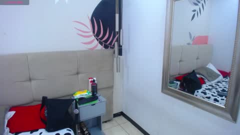 Eimyflorian online show from 01/29/25, 06:18