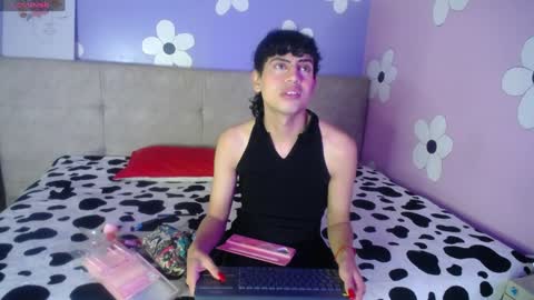 Eimyflorian online show from 02/08/25, 11:33