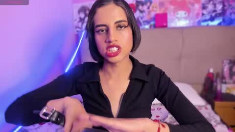 Eimyflorian online show from 10/18/25, 06:08