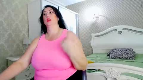 Snapshot of eirean_ms chatting on 11/13/25, 08:02 eirean_ms online show from 11/13/25, 08:02