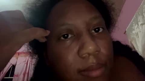 Snapshot of eirondra_valeen chatting on 11/07/25, 03:39 Eirondra Valeen online show from 11/07/25, 03:39