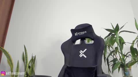 EITHAN CONOR online show from 09/13/25, 02:11