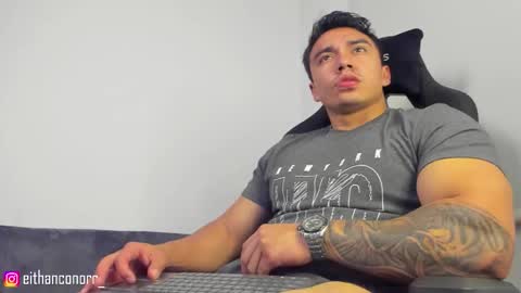 EITHAN CONOR online show from 10/24/25, 01:13