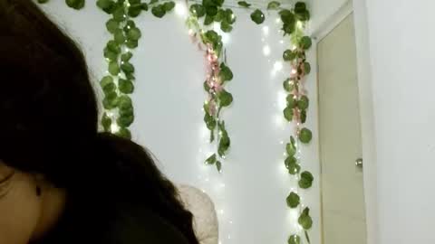 eiviiy1609 online show from 10/11/25, 02:04