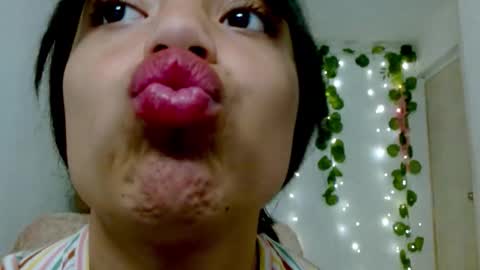 eiviiy1609 online show from 11/11/25, 01:55