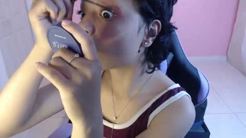 eiviiy1609 online show from 12/22/25, 02:36