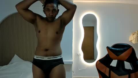 ekko_s online show from 05/03/26, 02:34
