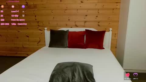 Ekstasis online show from 12/19/24, 05:50