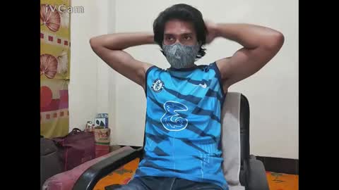 Snapshot of ekzxoxo chatting on 12/17/25, 11:44 Ekz online show from 12/17/25, 11:44