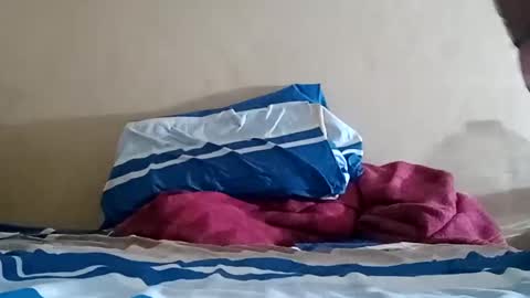 Snapshot of el131140 chatting on 12/25/24, 07:56 Sebastin online show from 12/25/24, 07:56